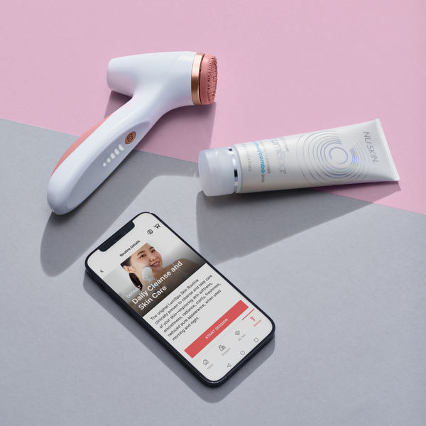 NUSKIN Rose Gold AgeLoc LumiSpa iO Cleansing Device – Beauty